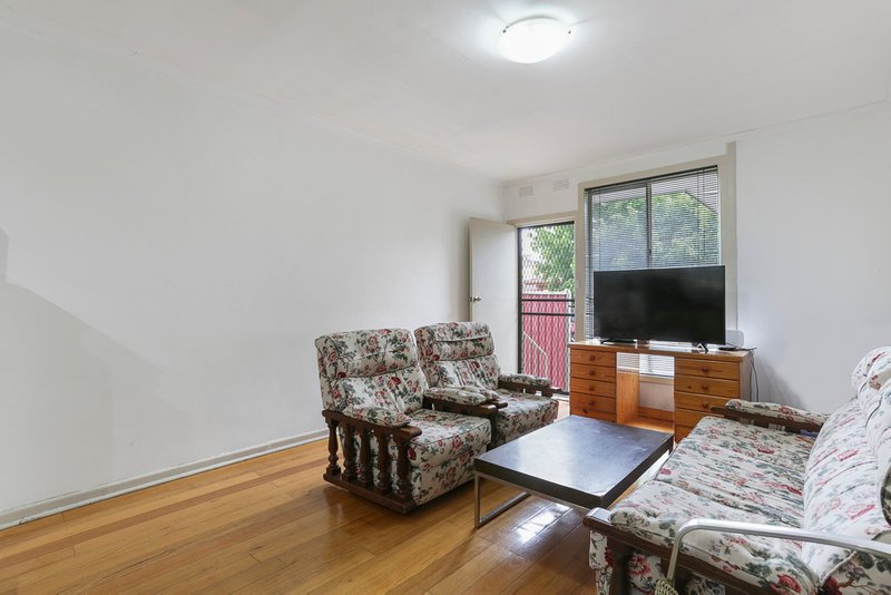 Photo - 4/32 Vincent Crescent, Noble Park VIC 3174 - Image 2