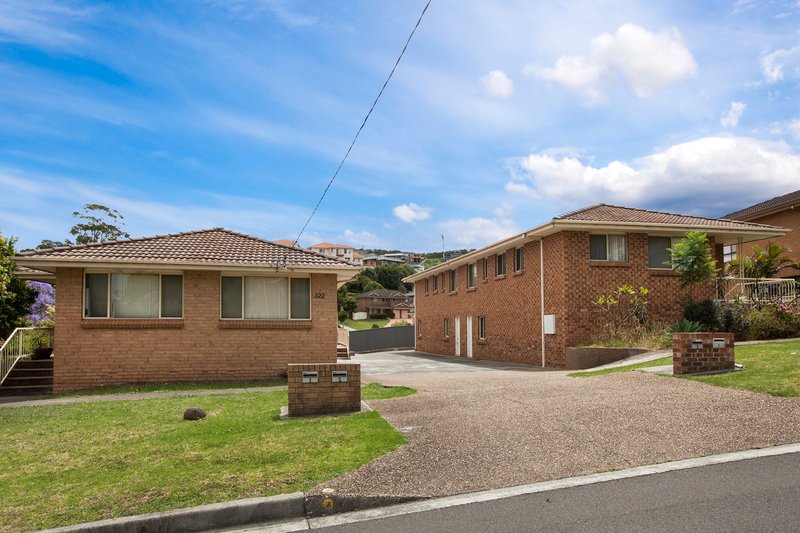 Photo - 4/320-322 Flagstaff Road, Lake Heights NSW 2502 - Image 1