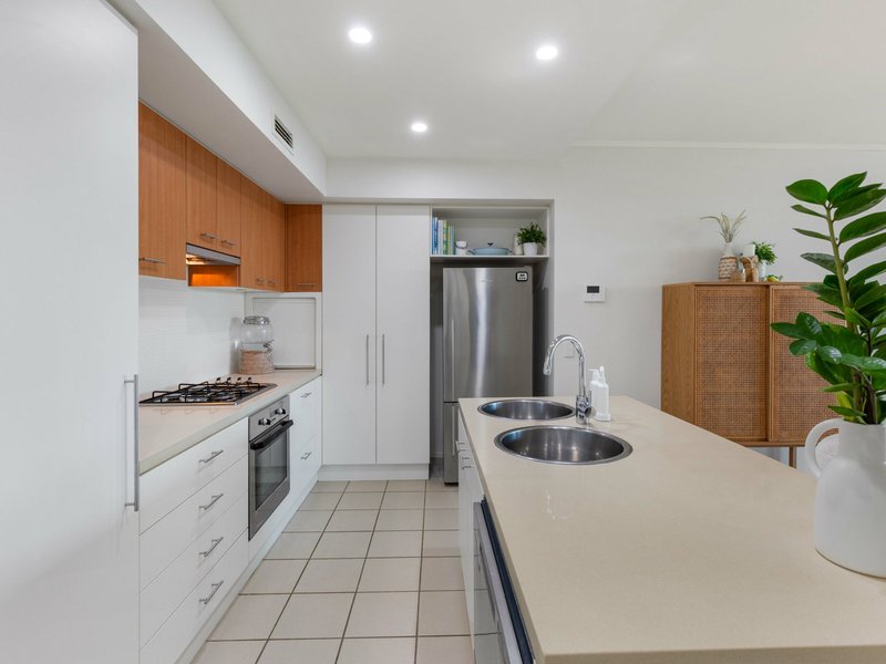 Photo - 43/20 Baywater Drive, Twin Waters QLD 4564 - Image 9