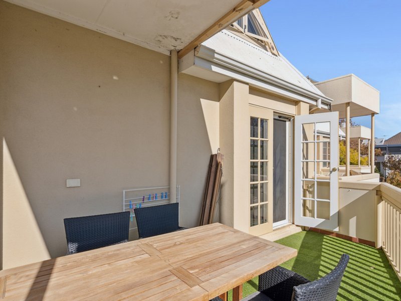 Photo - 43/22 Nile Street, East Perth WA 6004 - Image 11