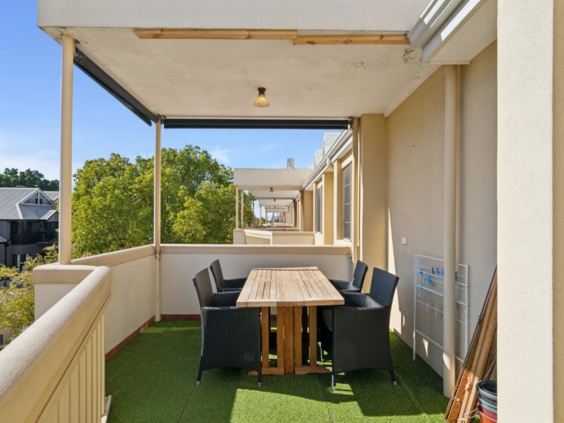 Photo - 43/22 Nile Street, East Perth WA 6004 - Image 12