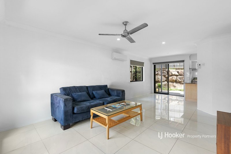 Photo - 43/26 Buckingham Place, Eight Mile Plains QLD 4113 - Image 2