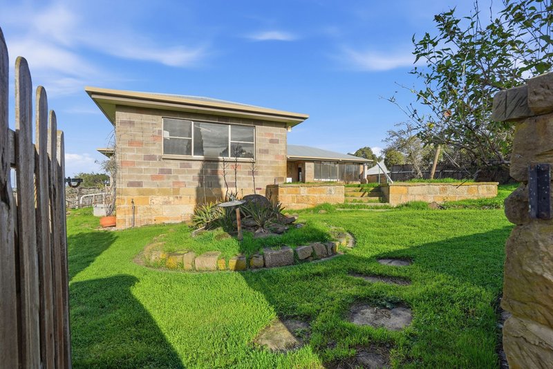 Photo - 4327 Lyell Highway, Gretna TAS 7140 - Image 1