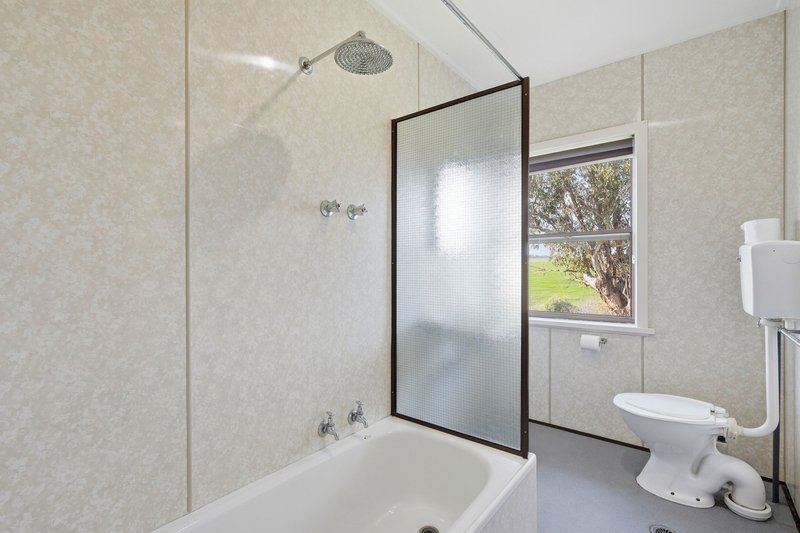Photo - 4327 Lyell Highway, Gretna TAS 7140 - Image 11