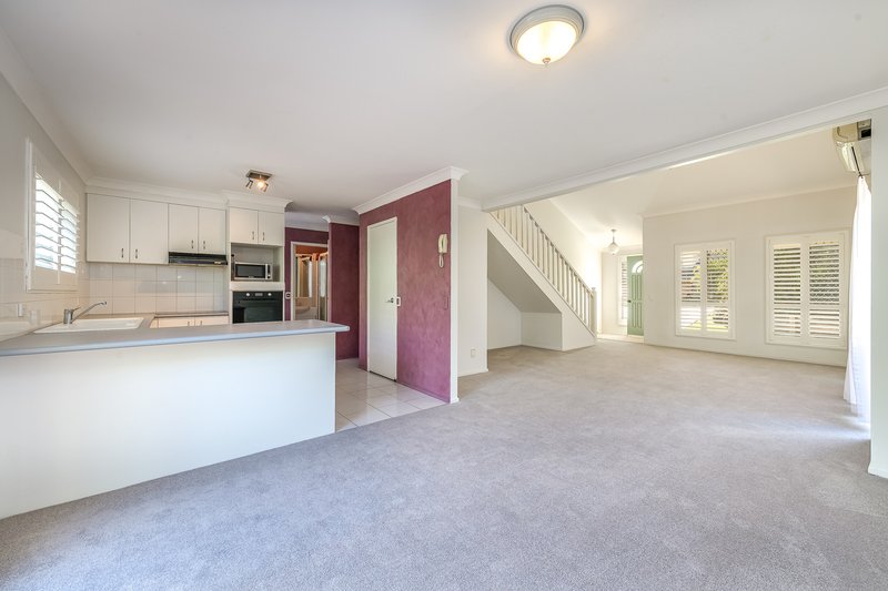 Photo - 43/284 Oxley Drive, Coombabah QLD 4216 - Image 7