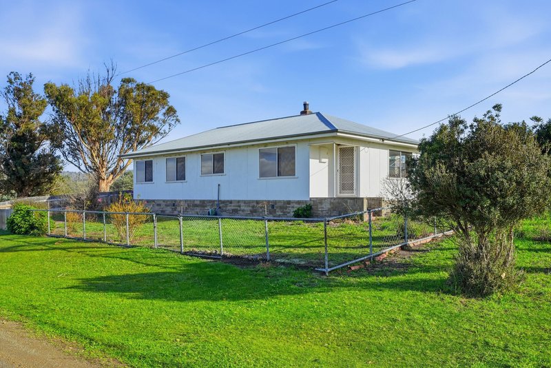 Photo - 4329 Lyell Highway, Gretna TAS 7140 - Image 1