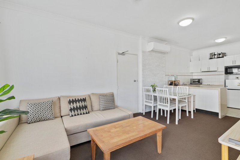 Photo - 432/99 Griffith Street, Coolangatta QLD 4225 - Image 3