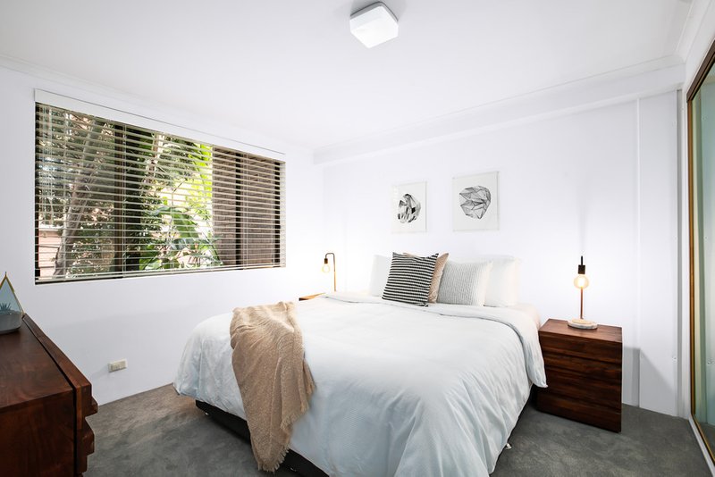 Photo - 4/33-35 Reynolds Street, Cremorne NSW 2090 - Image 5