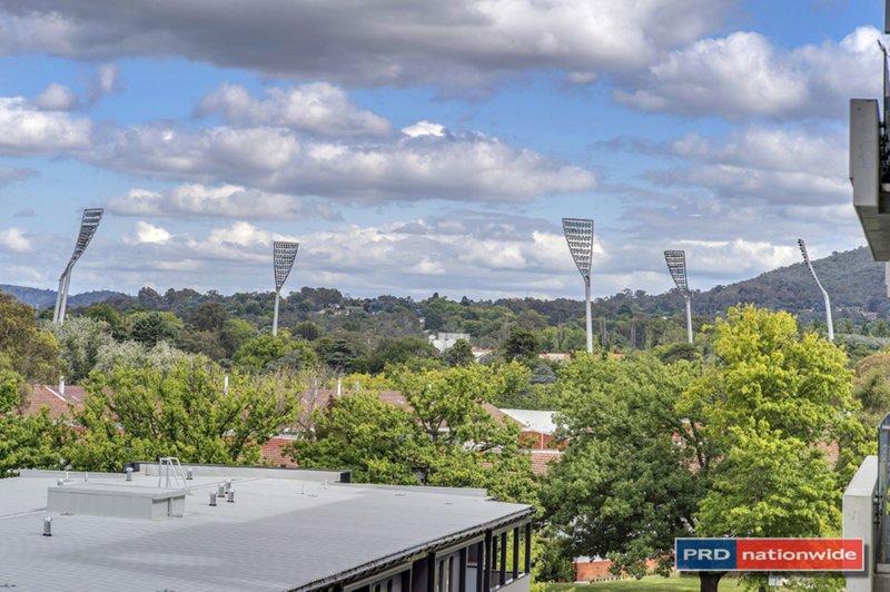 Photo - 43/3 Burbury Close, Barton ACT 2600 - Image 12