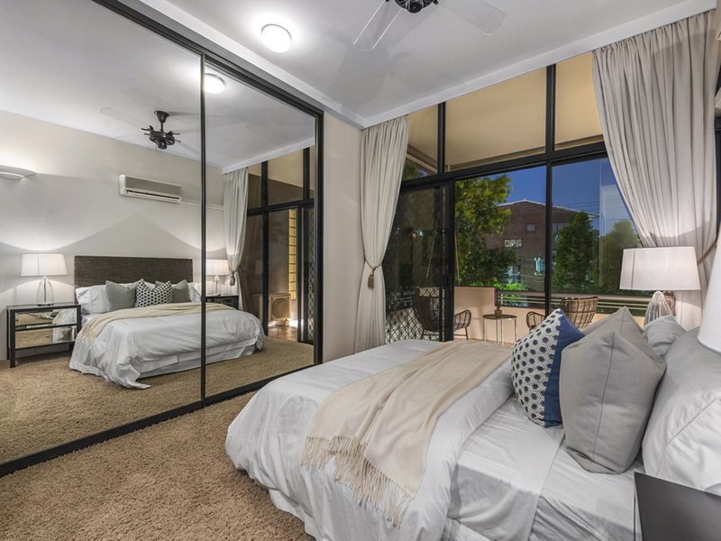 Photo - 4/33 Hampstead Road, Highgate Hill QLD 4101 - Image 10