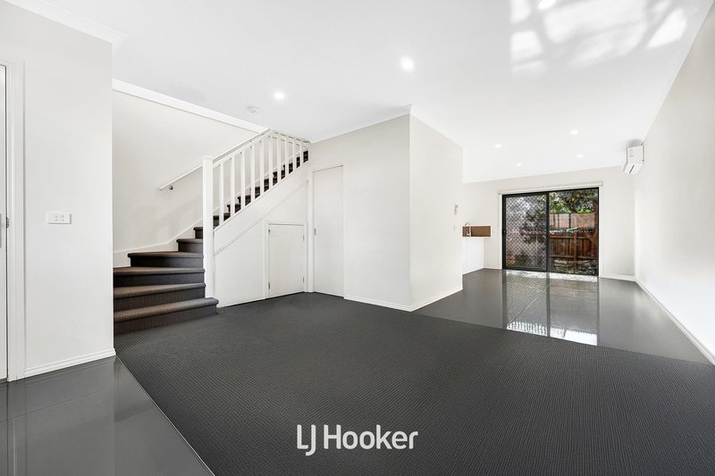 Photo - 4/33. New Street, Dandenong VIC 3175 - Image 5