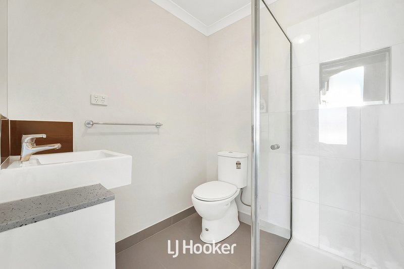Photo - 4/33. New Street, Dandenong VIC 3175 - Image 8