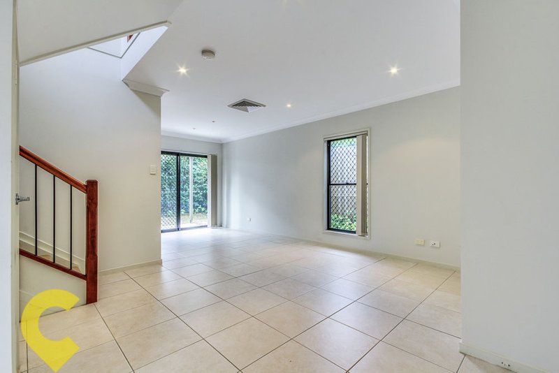 Photo - 4/33 Paragon Street, Yeronga QLD 4104 - Image 5