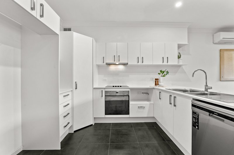 Photo - 43/36 Bunya Road, Everton Hills QLD 4053 - Image 5