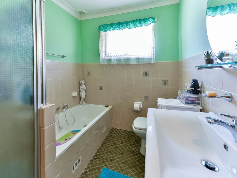 Photo - 43/37 Currawong Street, Ingleburn NSW 2565 - Image 6