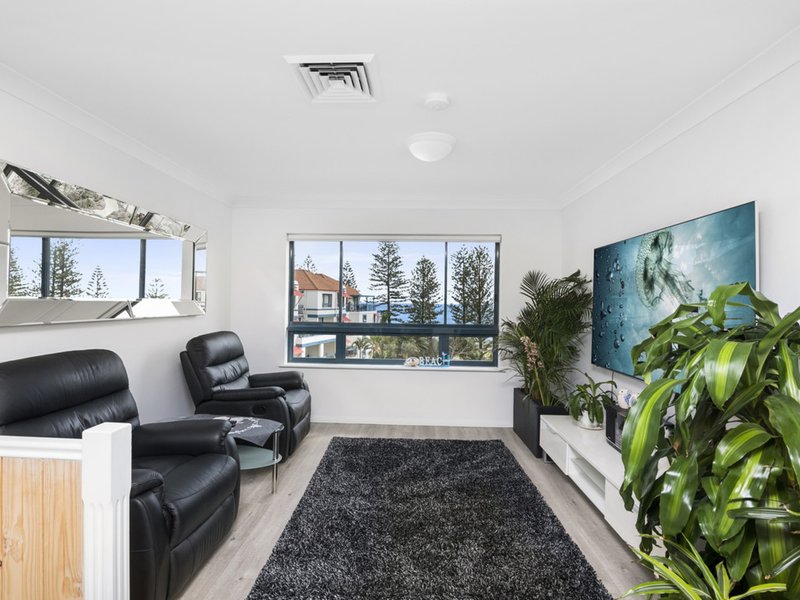 Photo - 433/99 Griffith Street, Coolangatta QLD 4225 - Image 2