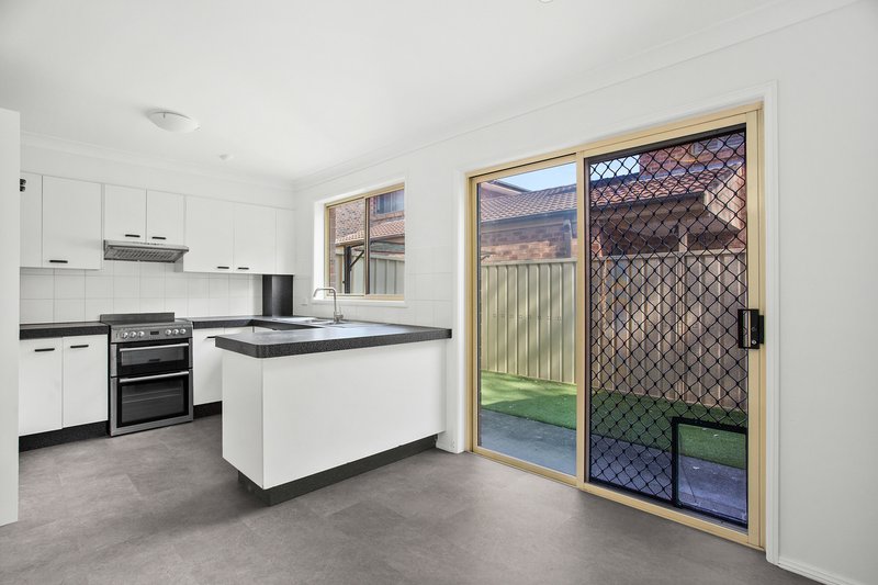 Photo - 4/34-36 Bateman Avenue, Albion Park Rail NSW 2527 - Image 2