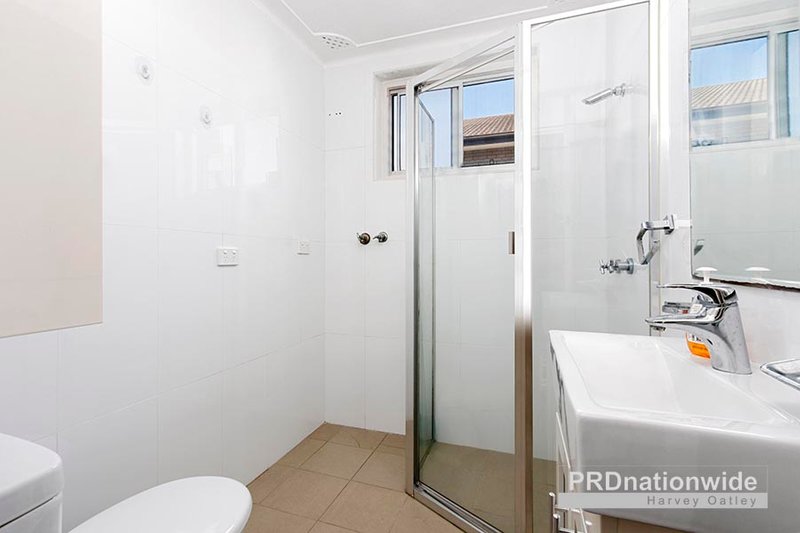 Photo - 4/34-36 Flora Street, Roselands NSW 2196 - Image 5