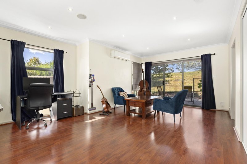 Photo - 4/34 Luffman Crescent, Gilmore ACT 2905 - Image 5