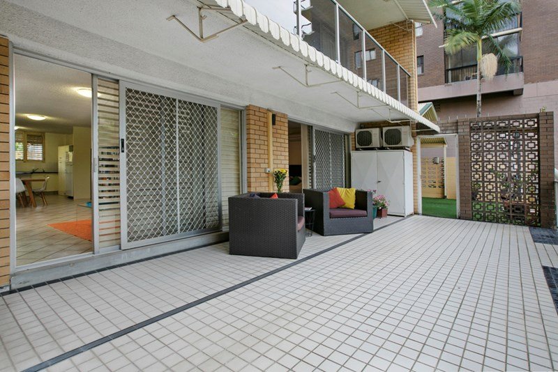 Photo - 4/34 Park Avenue, East Brisbane QLD 4169 - Image 6