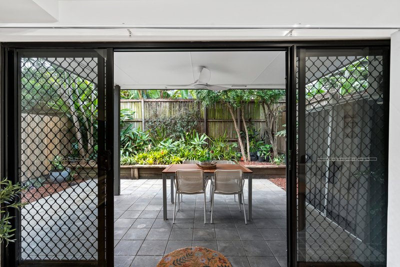Photo - 4/34 Querrin Street, Yeronga QLD 4104 - Image 4
