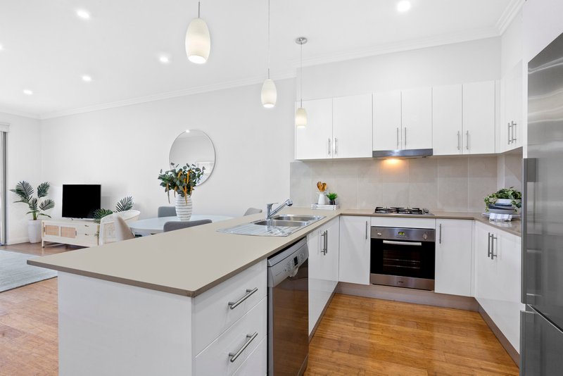 Photo - 43/41 Roseberry Street, Manly Vale NSW 2093 - Image 2