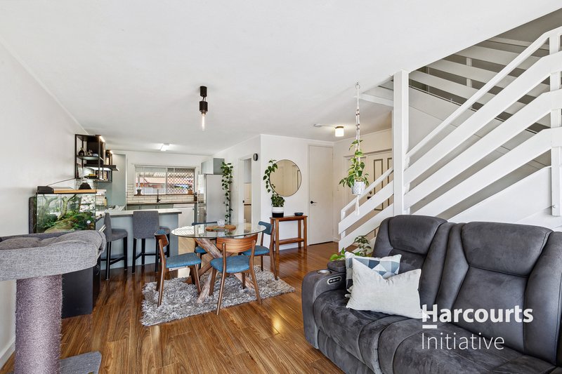 Photo - 4/35 Burbridge Avenue, Koondoola WA 6064 - Image 3