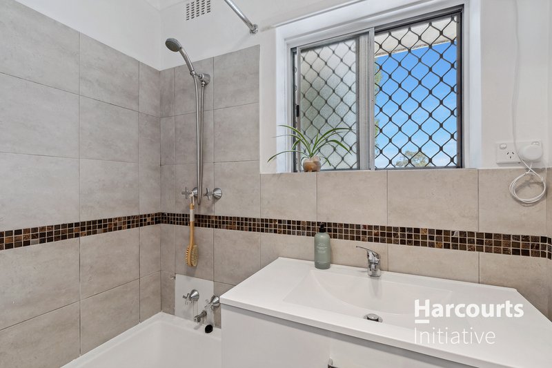 Photo - 4/35 Burbridge Avenue, Koondoola WA 6064 - Image 12