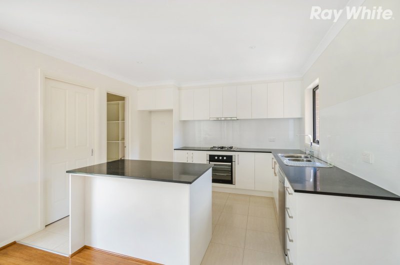 Photo - 4/35 Cypress Avenue, Boronia VIC 3155 - Image 2