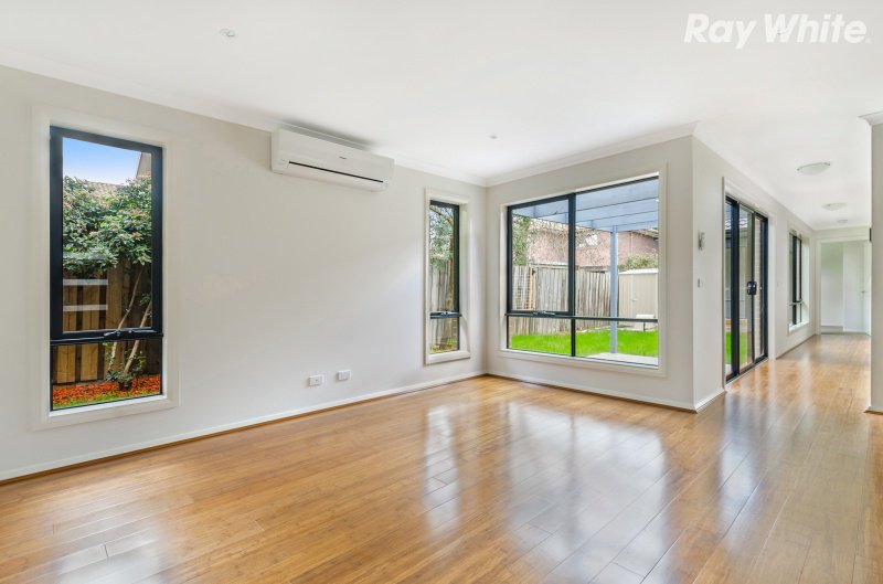 Photo - 4/35 Cypress Avenue, Boronia VIC 3155 - Image 3