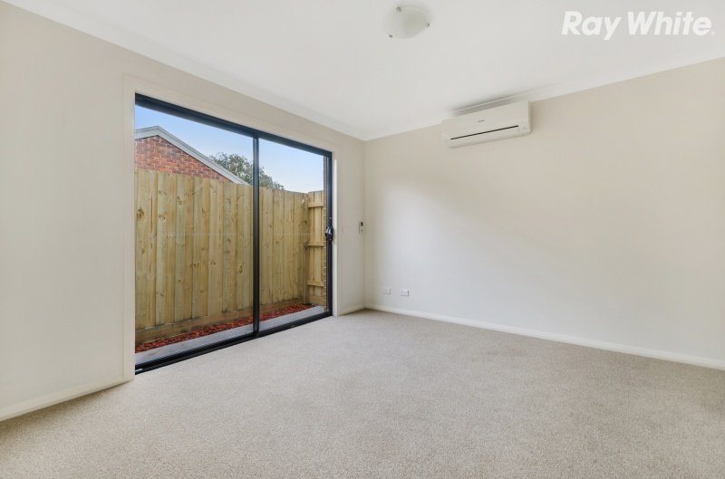 Photo - 4/35 Cypress Avenue, Boronia VIC 3155 - Image 4