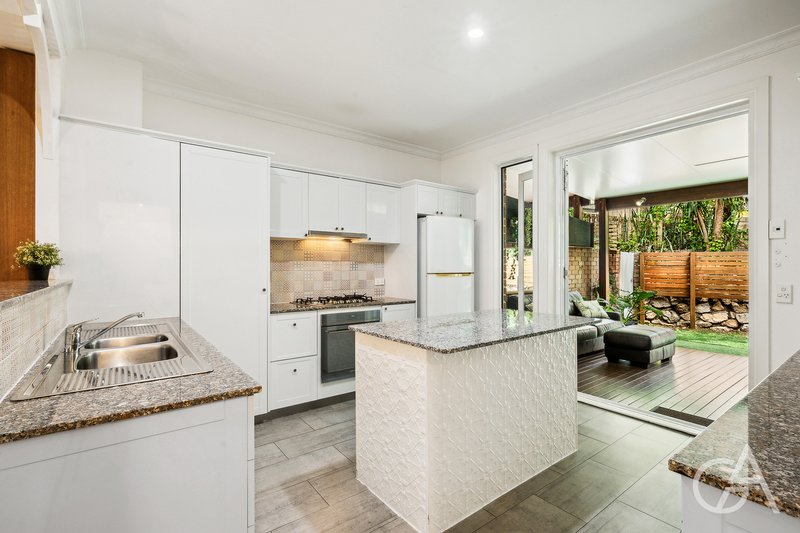 Photo - 4/35 Ozanne Street, Paddington QLD 4064 - Image 5