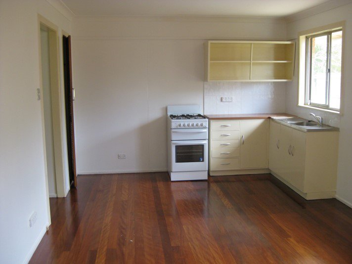 Photo - 4/35 Prince Street, Annerley QLD 4103 - Image 2