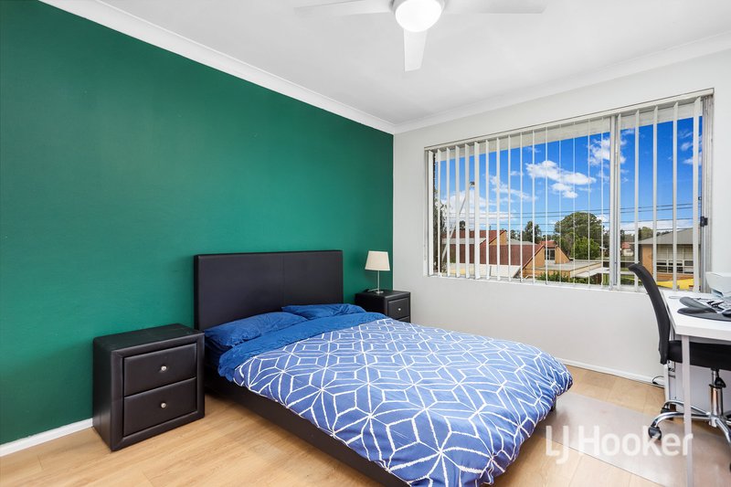 Photo - 4/35 Saddington Street, St Marys NSW 2760 - Image 5