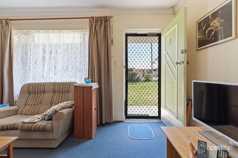 Photo - 4/35 Seaforth Road, Shoalwater WA 6169 - Image 14