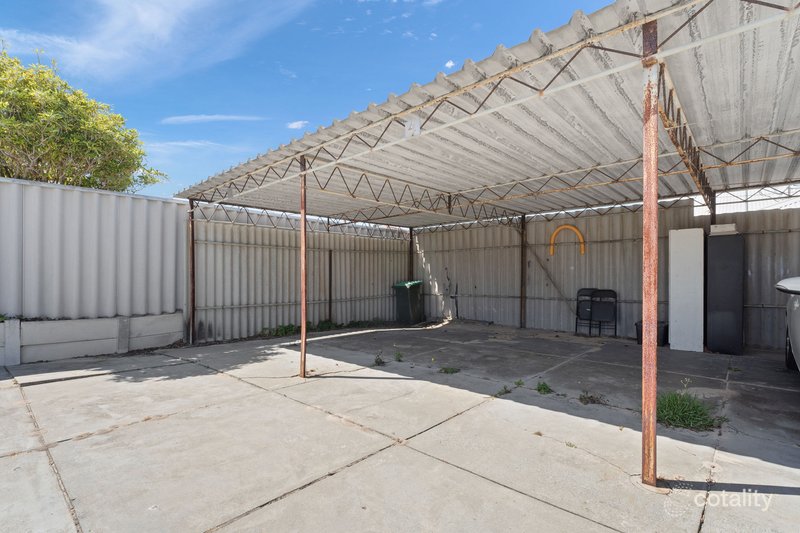 Photo - 4/35 Seaforth Road, Shoalwater WA 6169 - Image 16