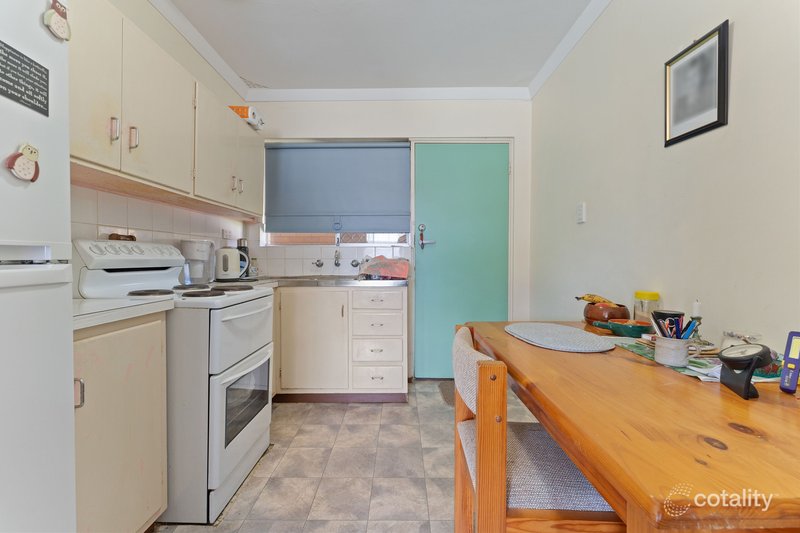 Photo - 4/35 Seaforth Road, Shoalwater WA 6169 - Image 17