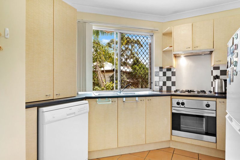 Photo - 4/35 Silva Street, Ascot QLD 4007 - Image 3