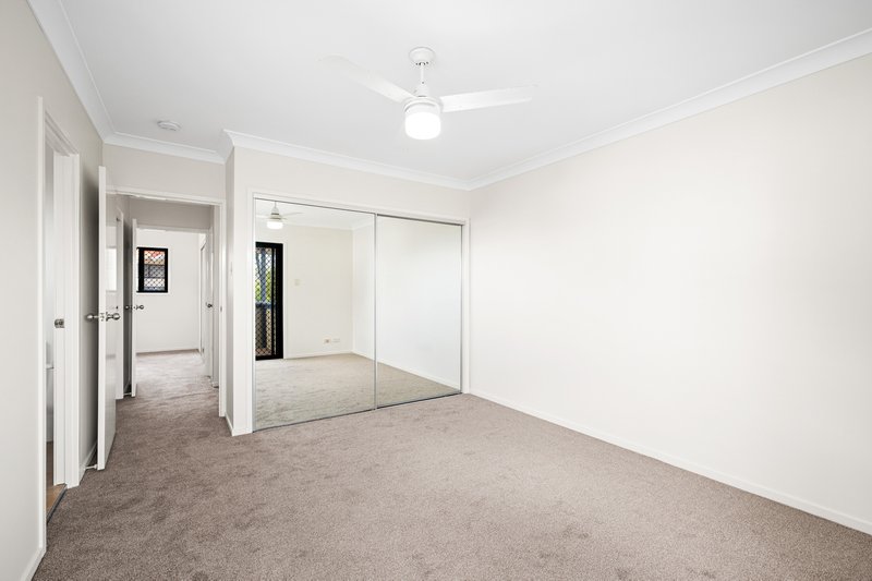 Photo - 4/35 Tenby Street, Upper Mount Gravatt QLD 4122 - Image 10