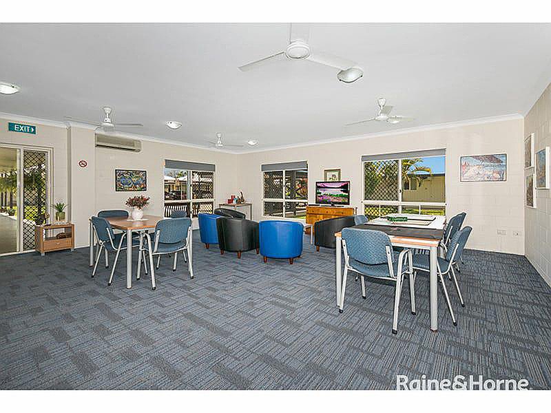 Photo - 43/53-57 Bergin Road, Cranbrook QLD 4814 - Image 7