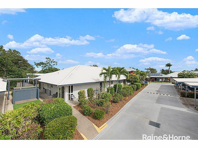 Photo - 43/53-57 Bergin Road, Cranbrook QLD 4814 - Image 10