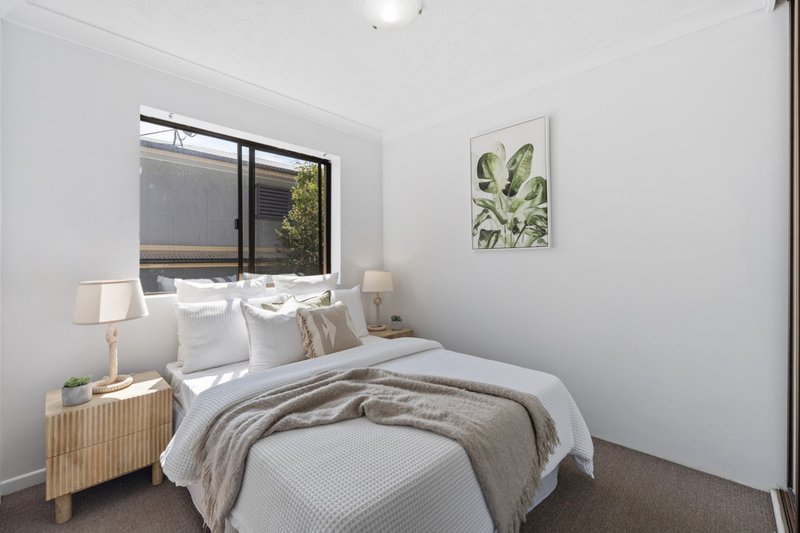 Photo - 4/354 Zillmere Road, Zillmere QLD 4034 - Image 3