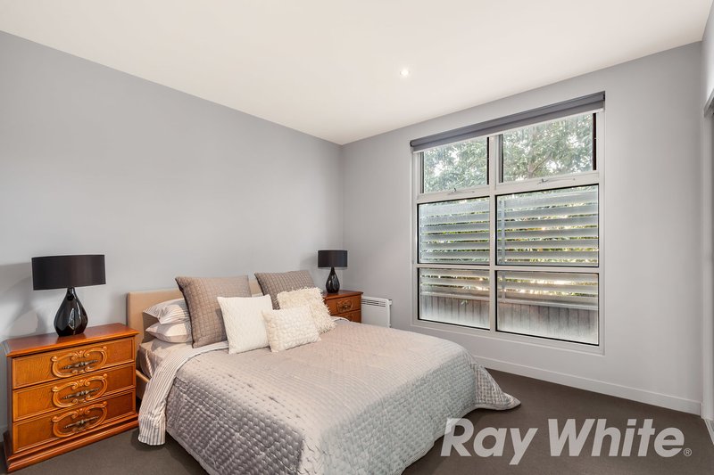 Photo - 4/355 Burwood Highway, Burwood VIC 3125 - Image 7