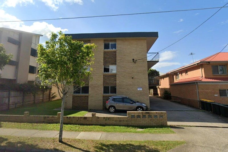 Photo - 4/355 Zillmere Road, Zillmere QLD 4034 - Image 1