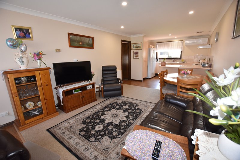 Photo - 4/36 Autumn Street, Orange NSW 2800 - Image 3