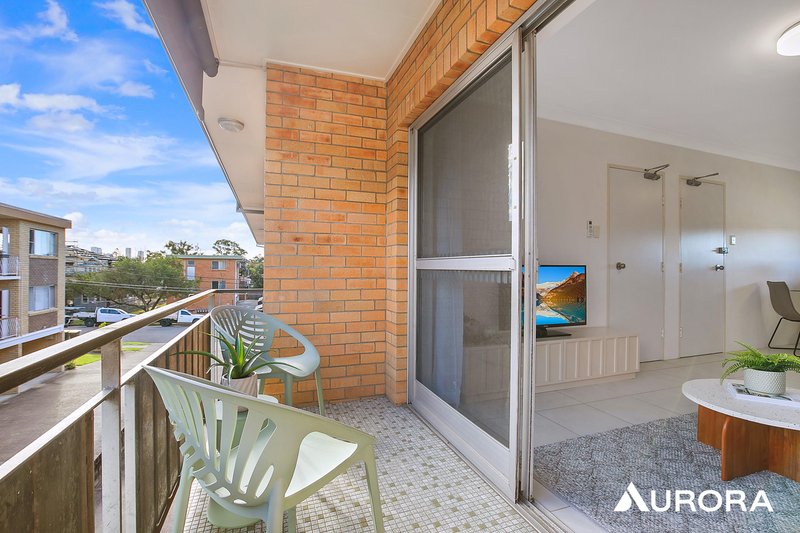 Photo - 4/36 Burke Street, Coorparoo QLD 4151 - Image 9