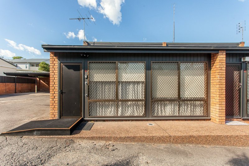 4/36 Cumberland Street, Cessnock NSW 2325