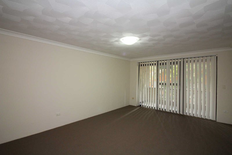 Photo - 4/36 Treves St , Merrylands NSW 2160 - Image 3