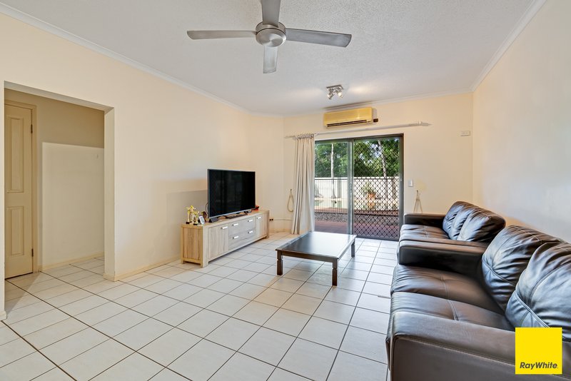 Photo - 4/367-371 Mcleod Street, Cairns North QLD 4870 - Image 4