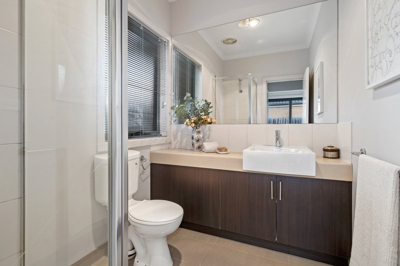 Photo - 4/37 Cash Street, Kingsbury VIC 3083 - Image 5